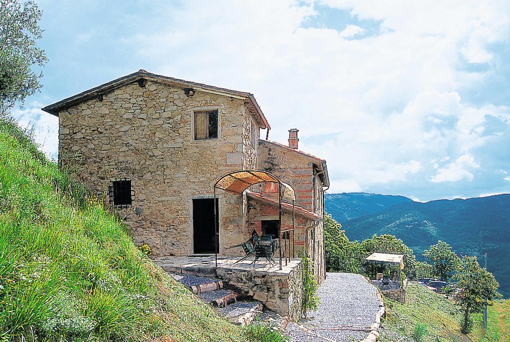 Апартаменти Fattoria Di Pietrabuona Пешя Екстер'єр фото